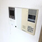 設備　モニター付きインターホン